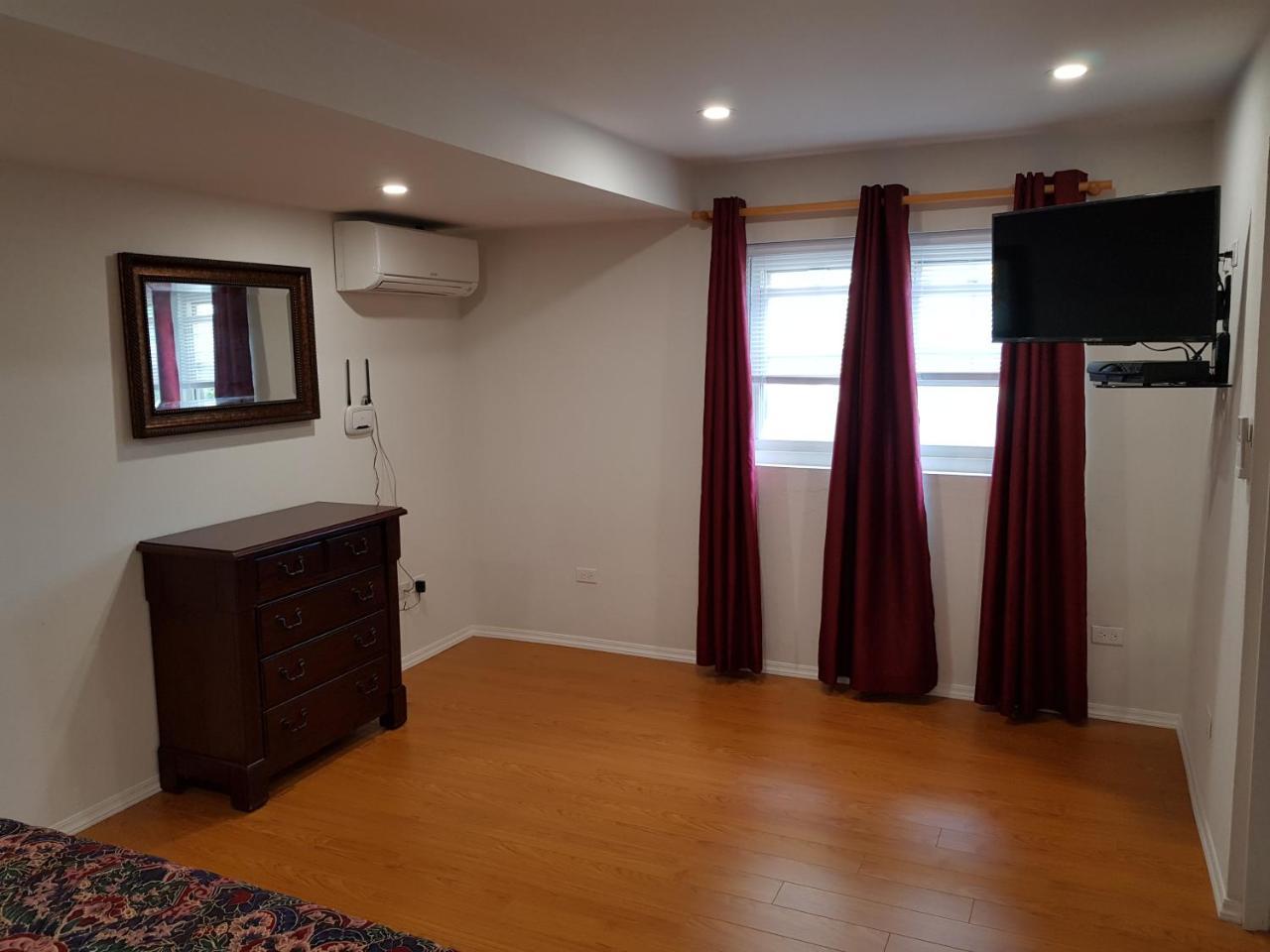 Windsong Guest Apartments Pembroke ภายนอก รูปภาพ