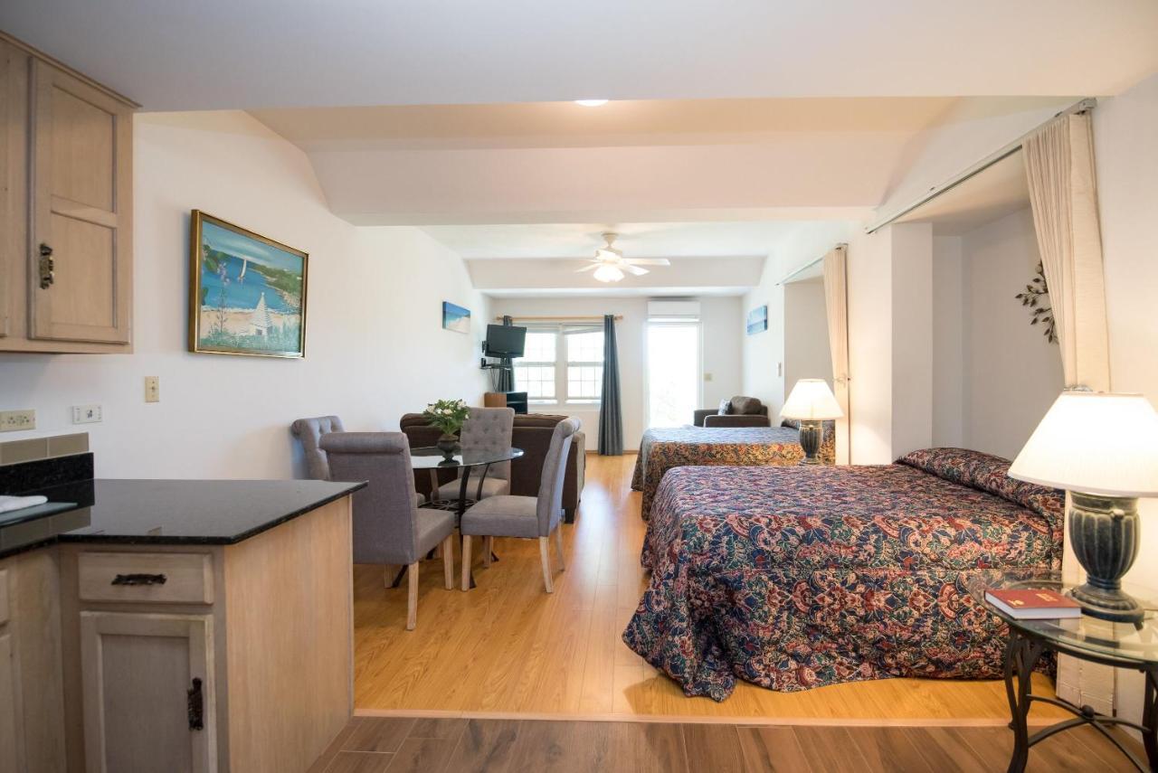 Windsong Guest Apartments Pembroke ภายนอก รูปภาพ