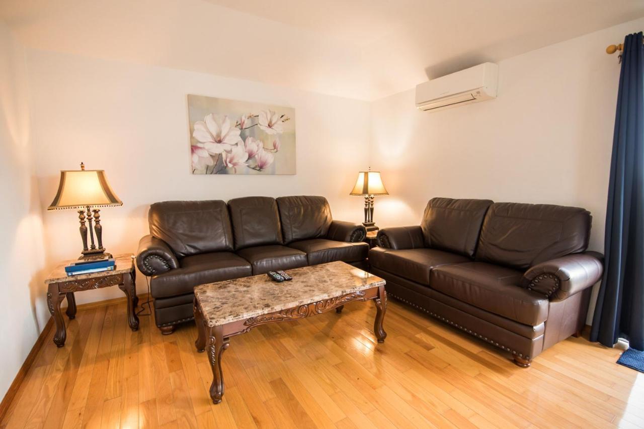 Windsong Guest Apartments Pembroke ภายนอก รูปภาพ